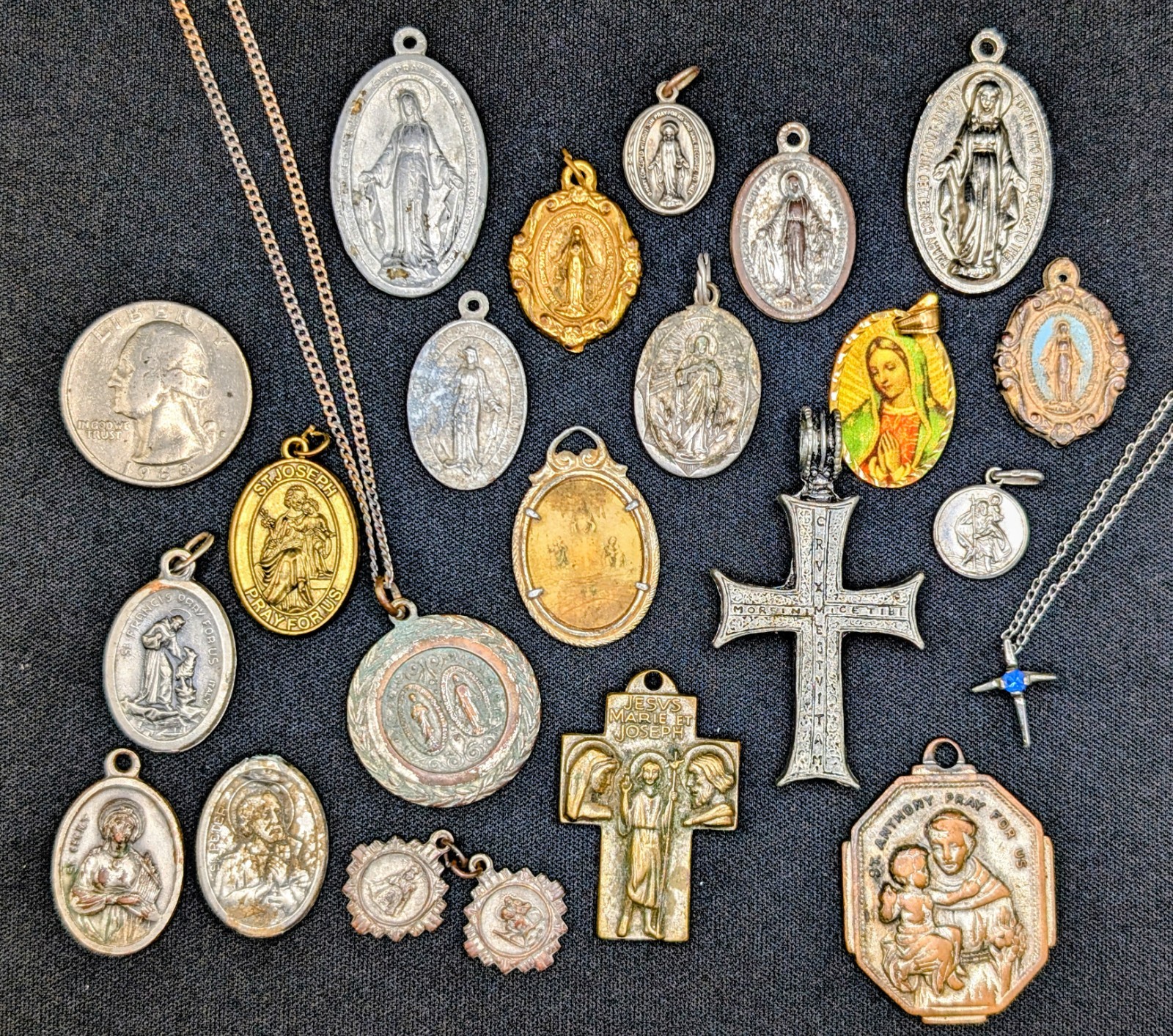 LOT OF 21 Religion Collectibles MEDALS Medallions MARY Saints CHRISTIAN Catholic