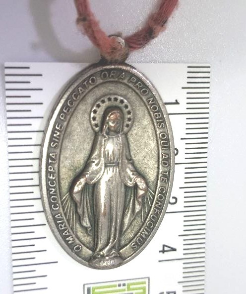 Vintage Miraculous Medal Catholic Blessed Virgin Mary Pendant Silver Tone Italy