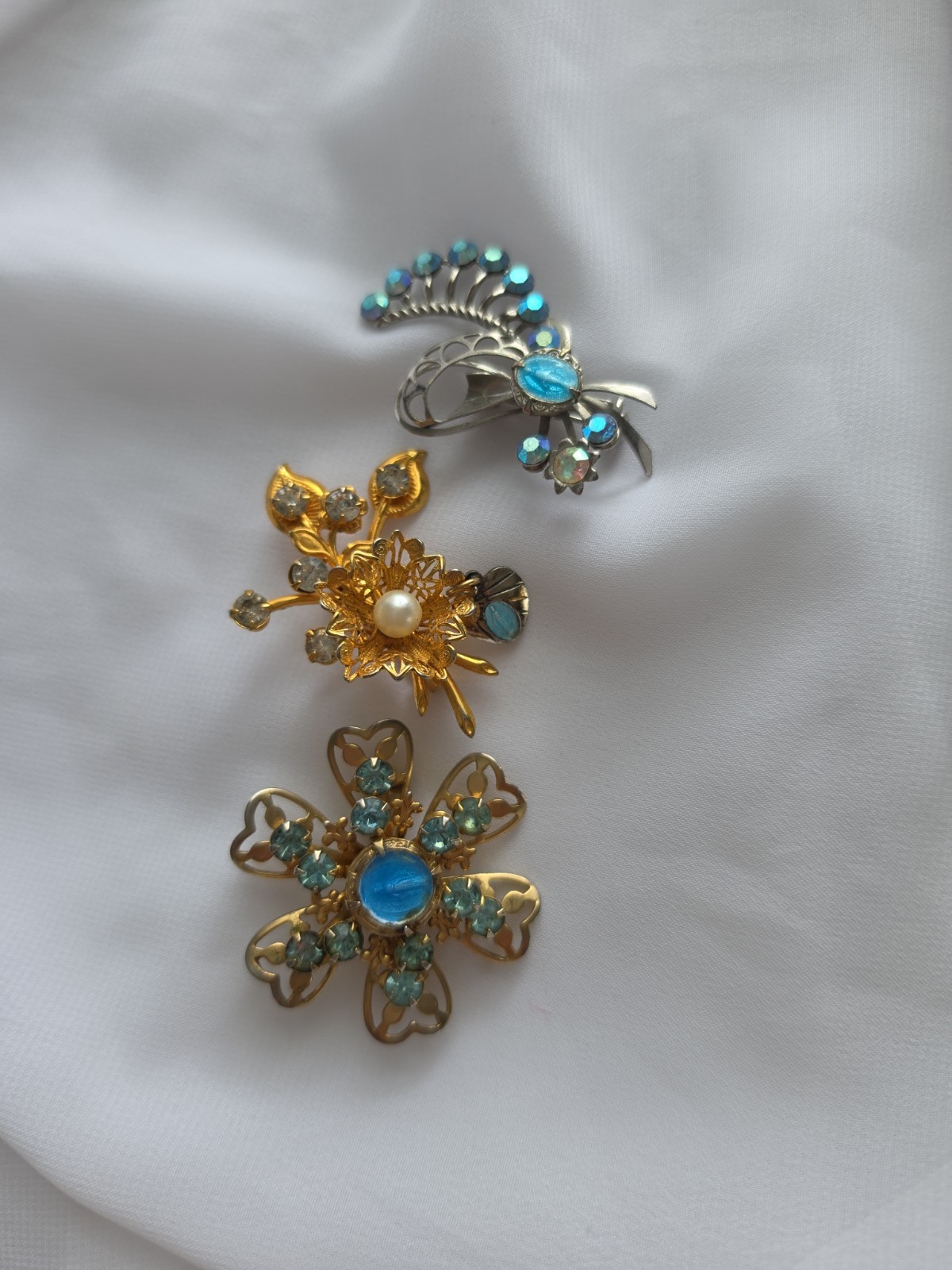 Catholic Religious Medal Lot Of 23, Ring, Brooches