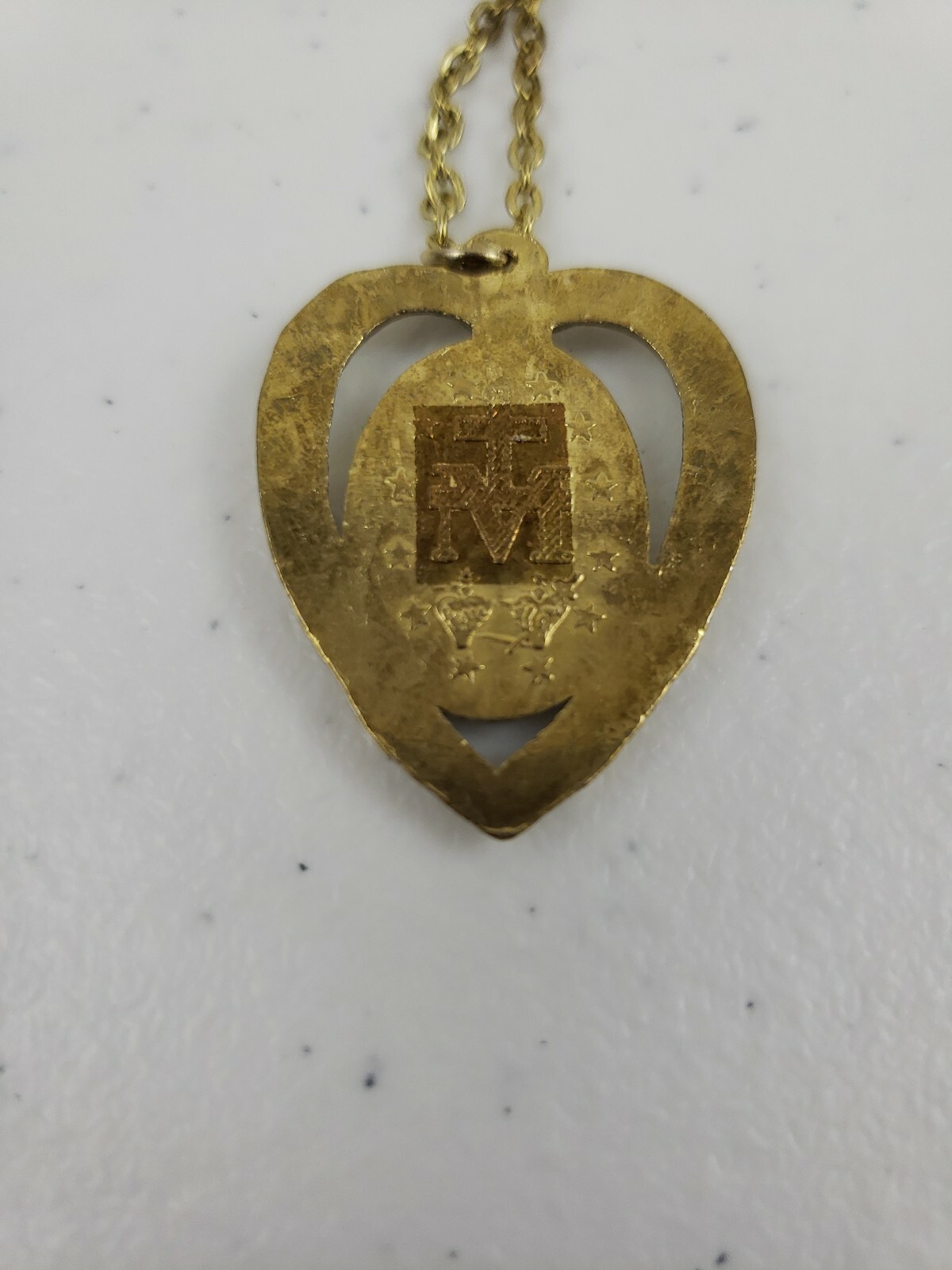 Vintage Classic O’ Mary Conceived Without Sin 18″ Necklace & Medal In A Heart