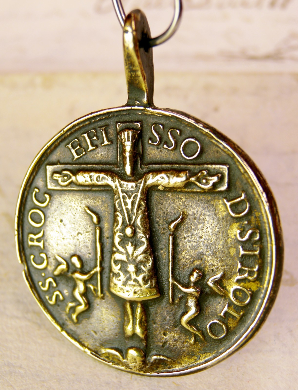 ANTIQUE 18TH CENTURY MIRACULOUS SIROLO CRUCIFIX & SACRED HOUSE OF LORETO MEDAL