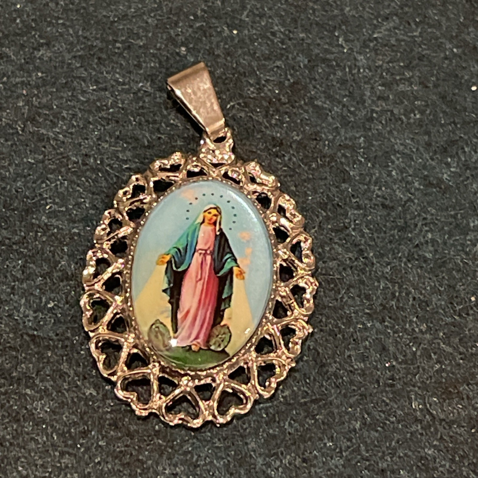 Lot Of 5 Religious Medals Pendants Charms Divine Mercy Virgen De Guadalupe +