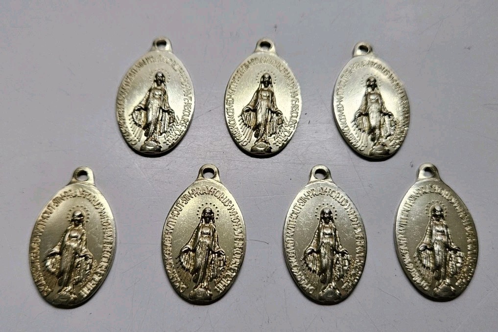 Lot Of 14 MARY MEDALS PENDANTS Gold Tone Catholic