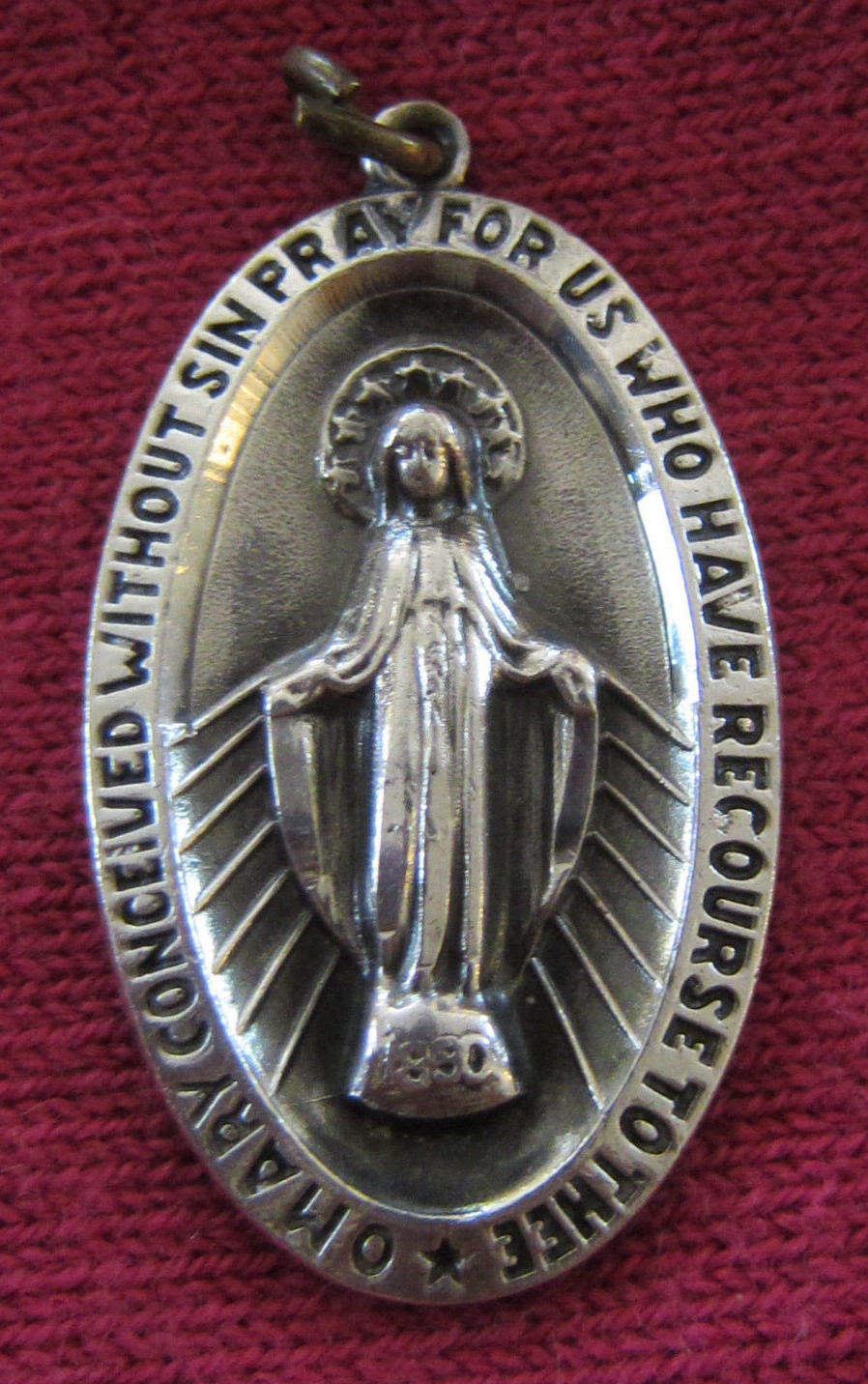 Vintage Catholic Religious Holy Medal // STERLING CHAPEL // Miraculous – CLASSIC