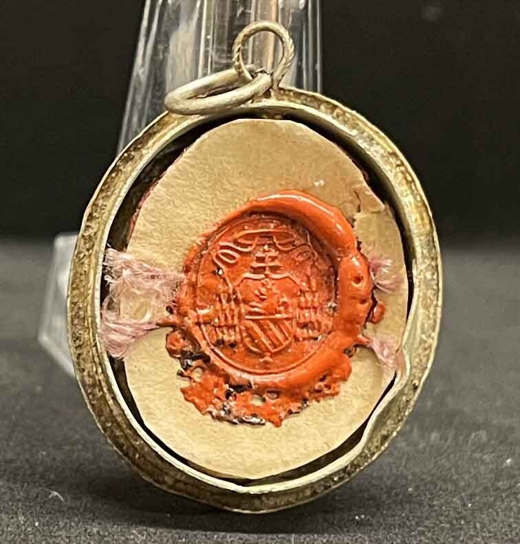 Italy 1930´ antique relic St Carlo Borromeo with the original wax seal 1st Class