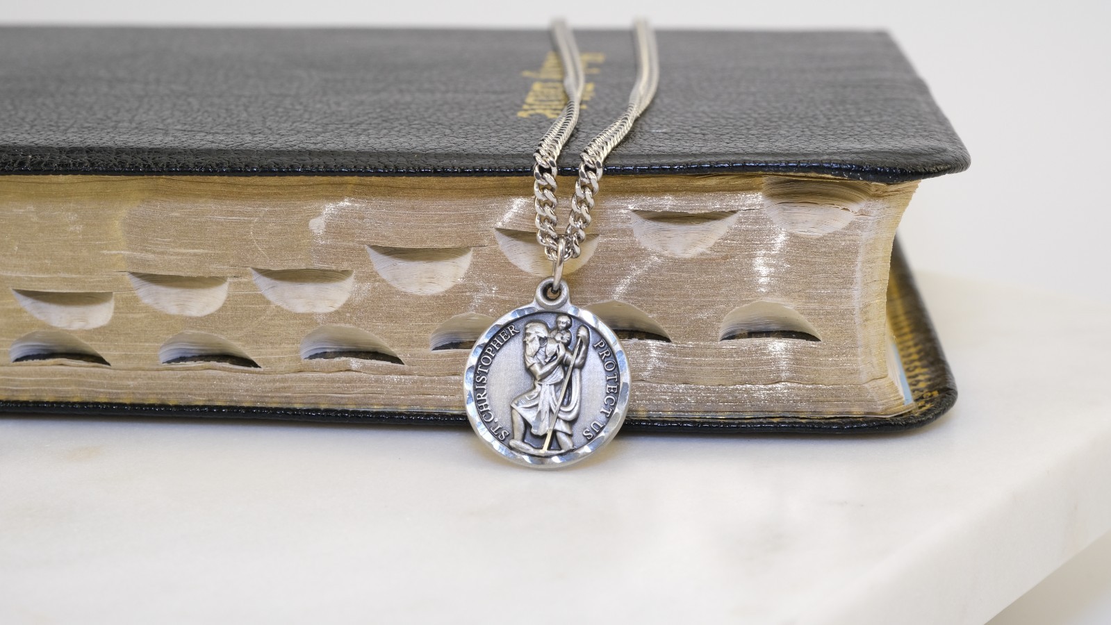 925 Sterling Silver St Saint Christopher Medal Round Pendant Necklace W/ Chain