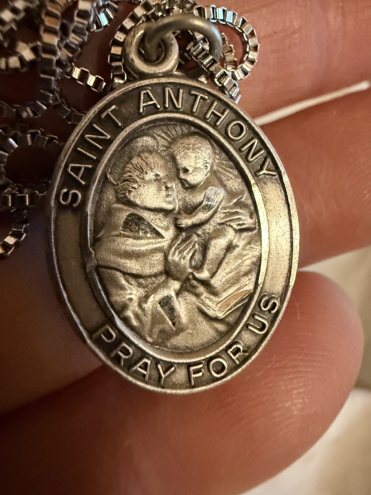 Vintage St. Anthony Sterling Silver Medal Pendant + 21” Nickel Silver Box Chain