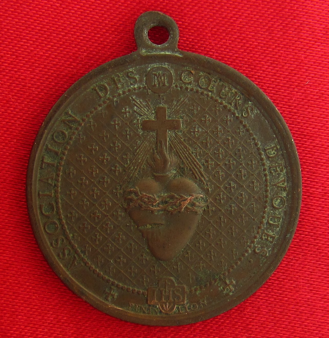 Antique JESUS SACRED HEART Medal ASSOCIATION OF DEVOTED HEARTS Medal PENIN LYON