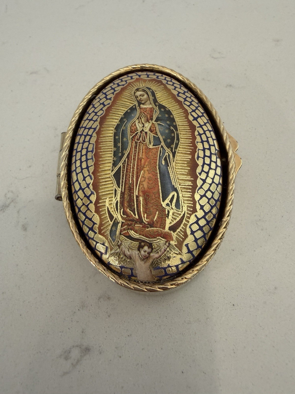 Our Lady Of Guadalupe Gold Toned-Tinket/Pill Box Made In Italy – Max Valiano