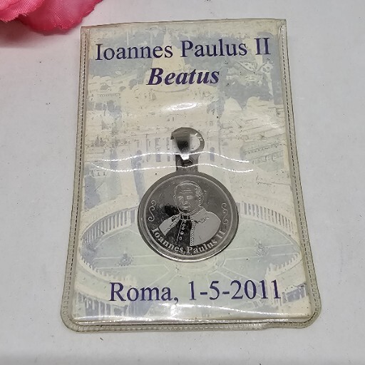 John Paul II Beatus Silver Tone Prayer Pendant NEW