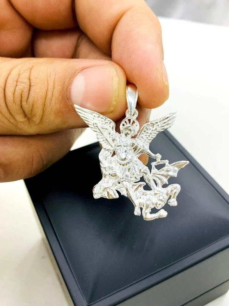 St Saint Michael Archangel Medal Medallion Pendant for Mens Womens in Silver 925