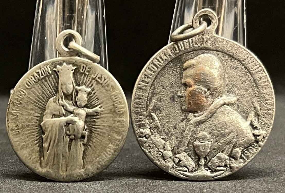 Spain Italy antique lot 2 Sacred Heart Jesus, Mount Carmel, Pope Pius X, Cherubs
