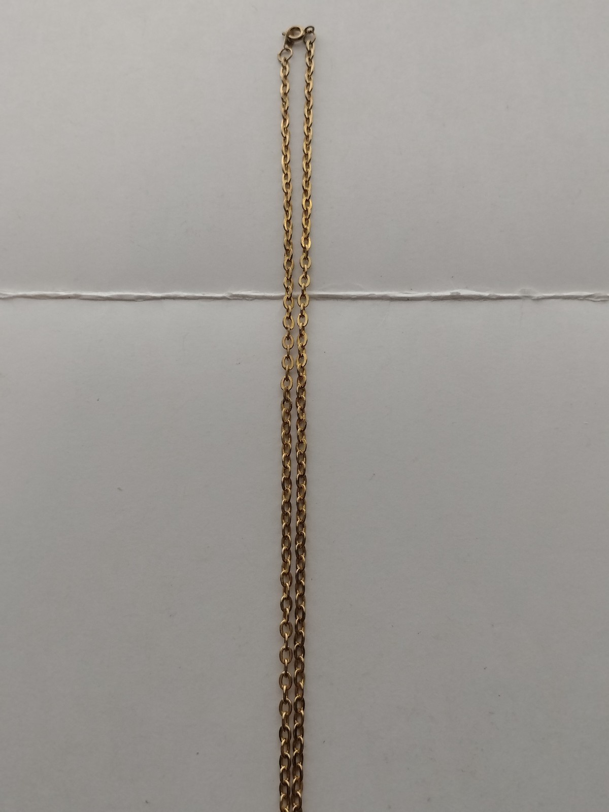 Vintage Virgin Mary Sacred Heart Medal Necklace – Gold Toned Chain
