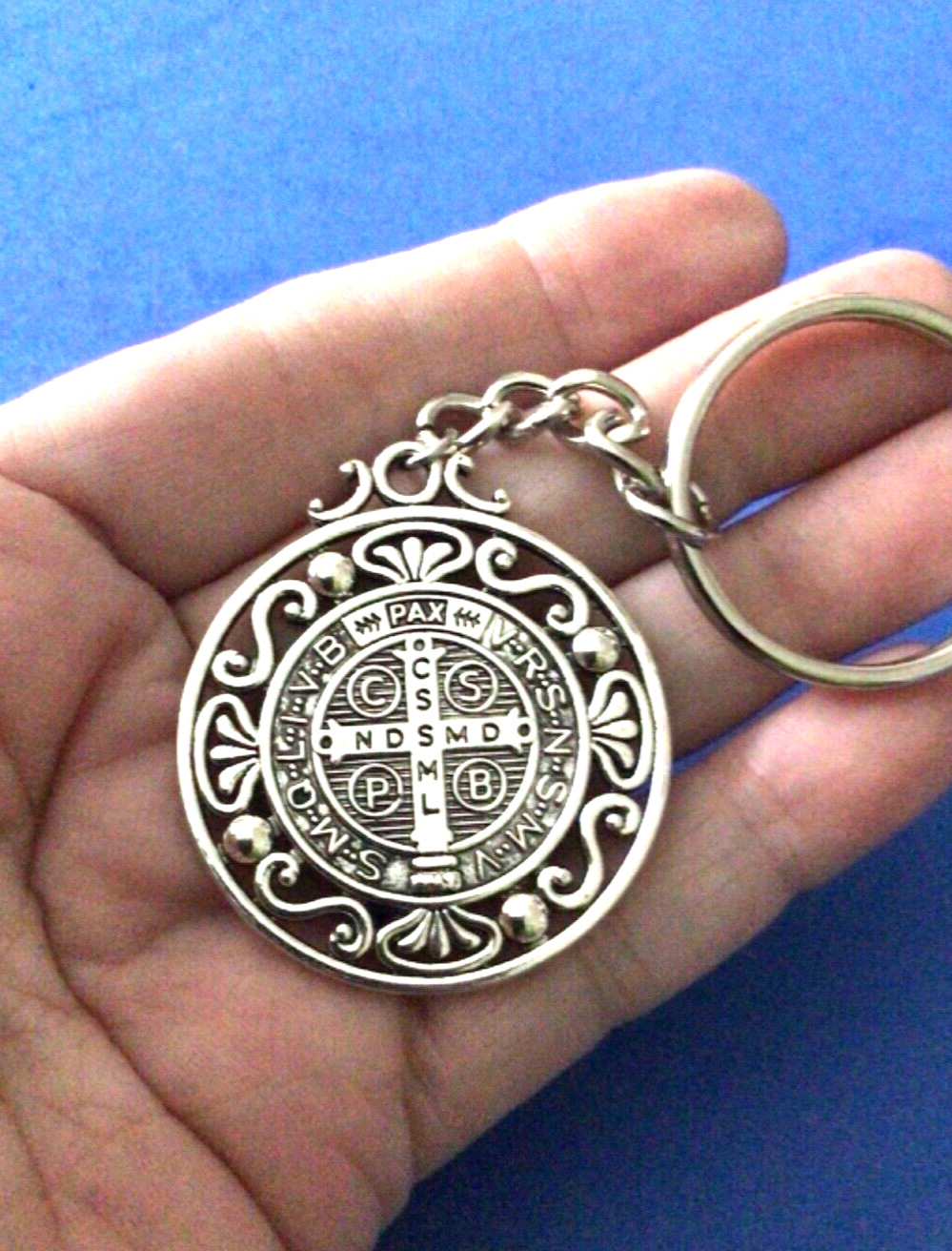 Saint St BENEDICT Keychain Key Ring Protection Silver Tone Ornate 4-1/4×1-1/2”
