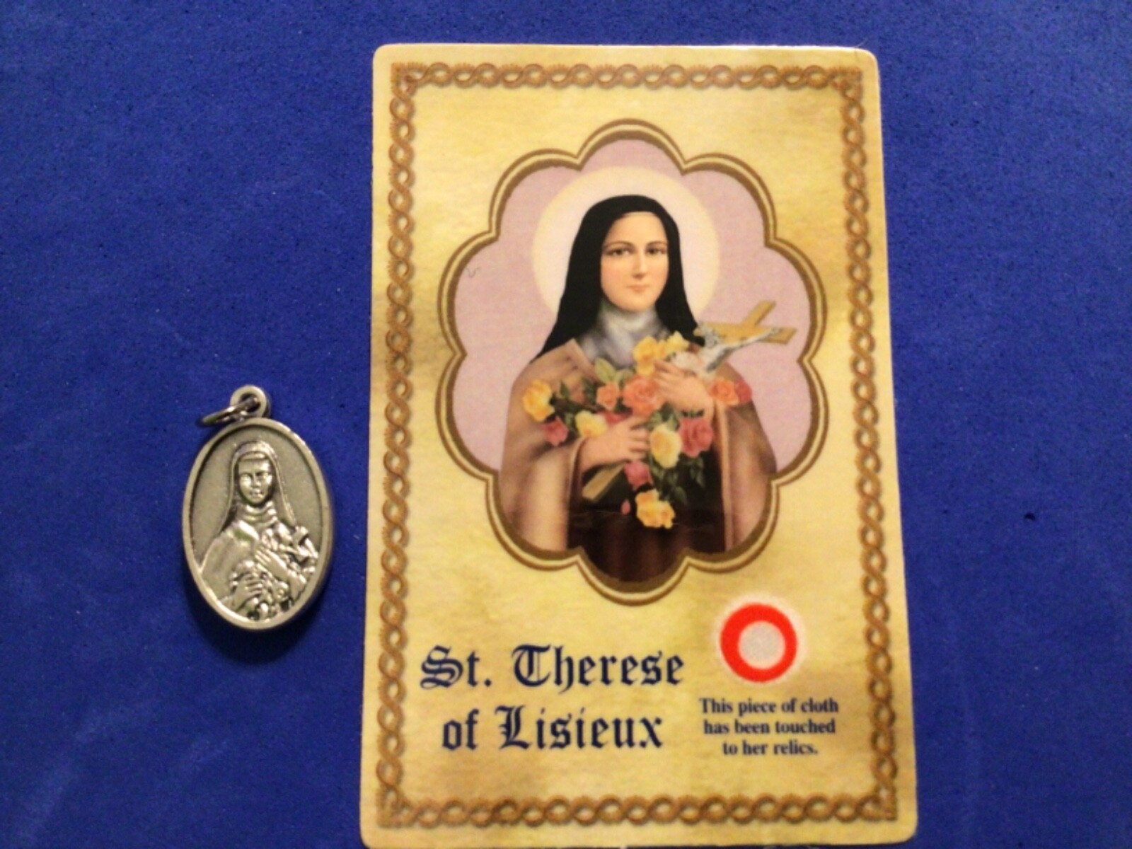St THERESE of Lisieux Saint Medal with Relic Holy Card Medal Roses 1″ Italy