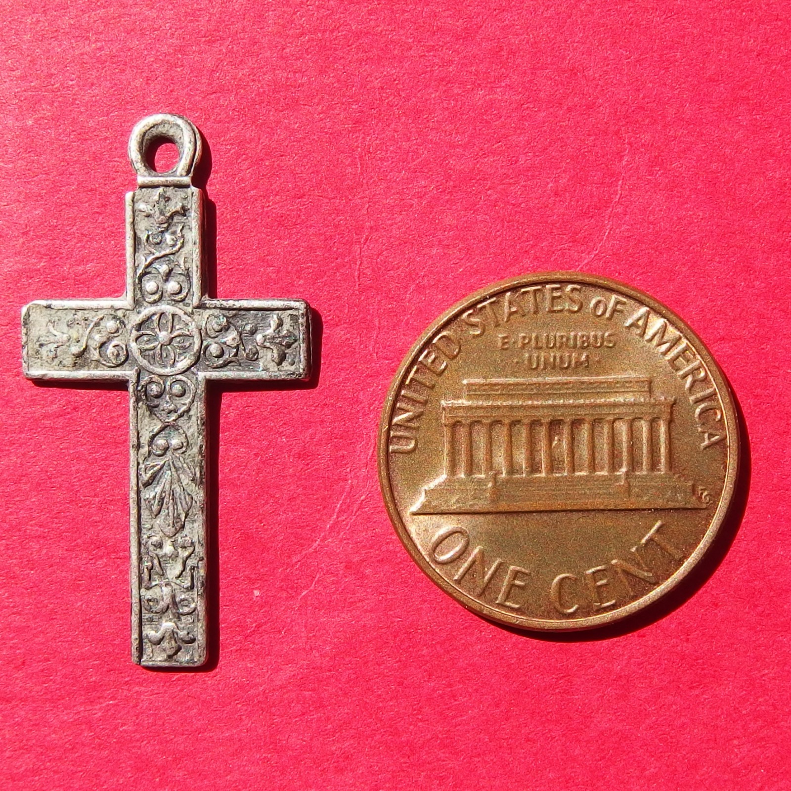 1800s SPANISH PECTORAL CROSS OLD RELIGIOUS CRUCIFIX WITH FLEUR DE LIS