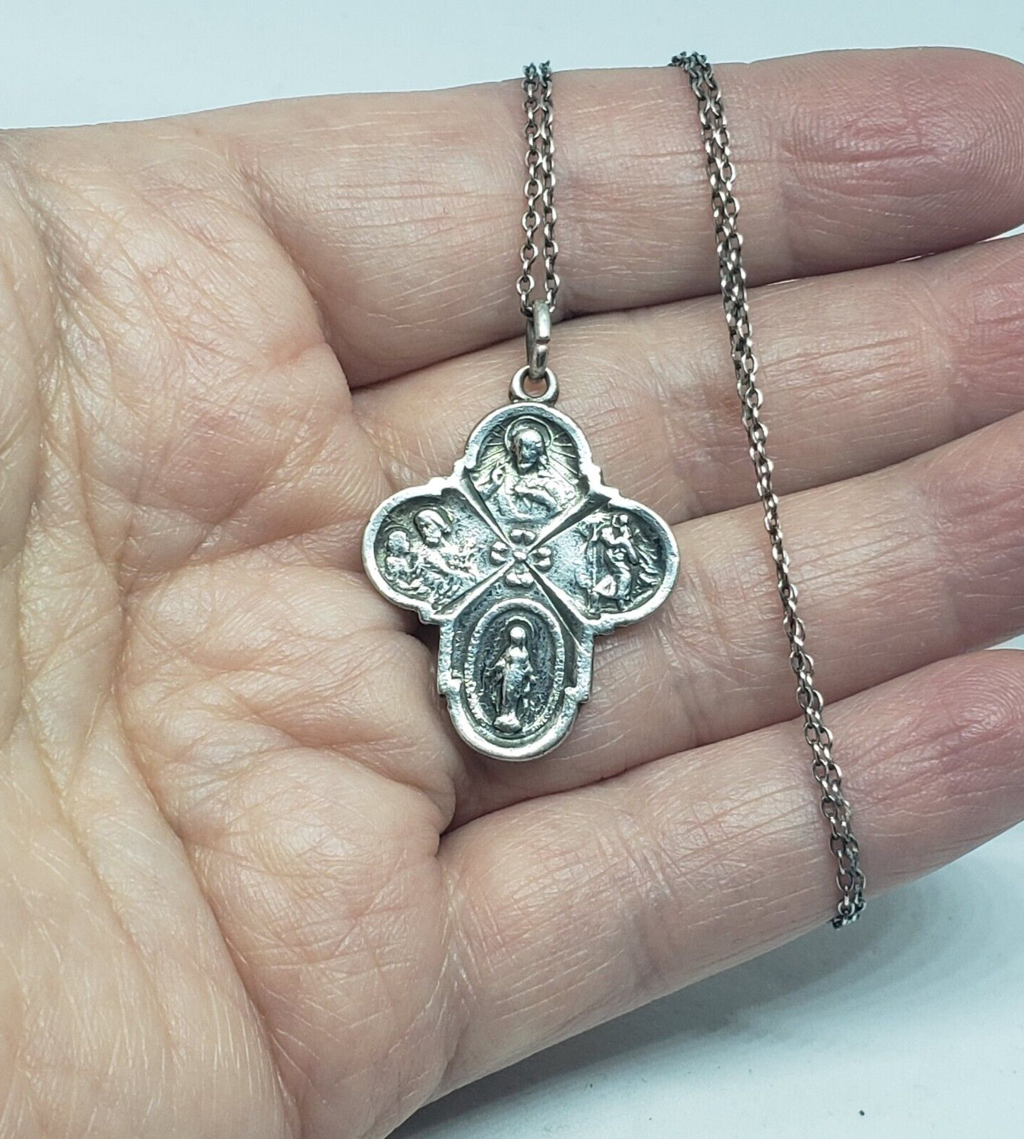 Vintage Sterling Silver Multi-Saint Scapular Medal + 18″ Neckchain