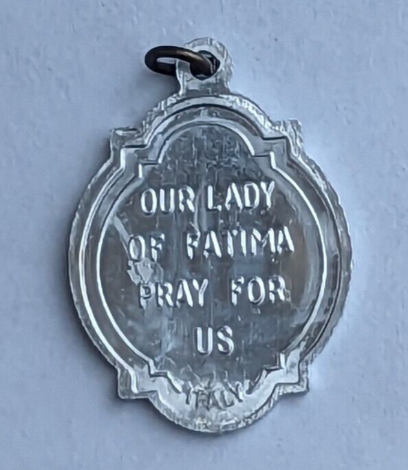 Our Lady of Fatima vintage silver tone Catholic Medal Pray for Us 7/8 x 5/8 in