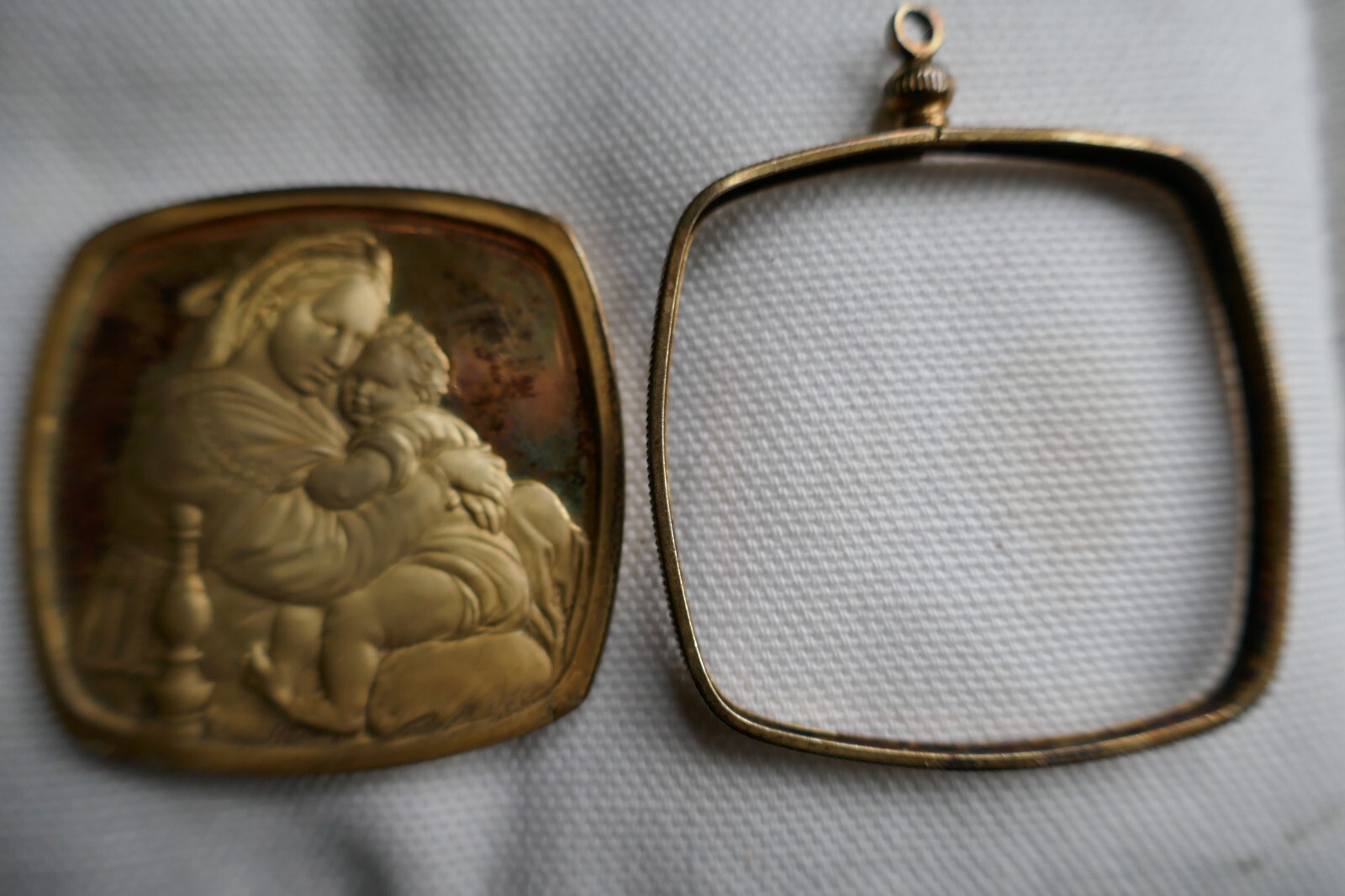 24K GOLD PLATED MADONNA DELLA SEGGIOLA RAPHAEL FLORENCE ITALY LINCOLN MINT MEDAL