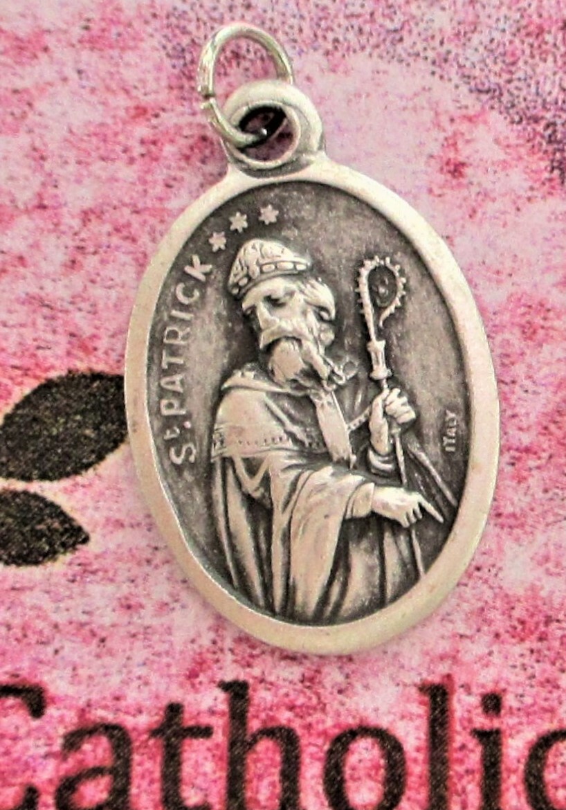 St. Saint Patrick – Pray for Us – Ox Italian Antique Silver Tone 1 inch Medal