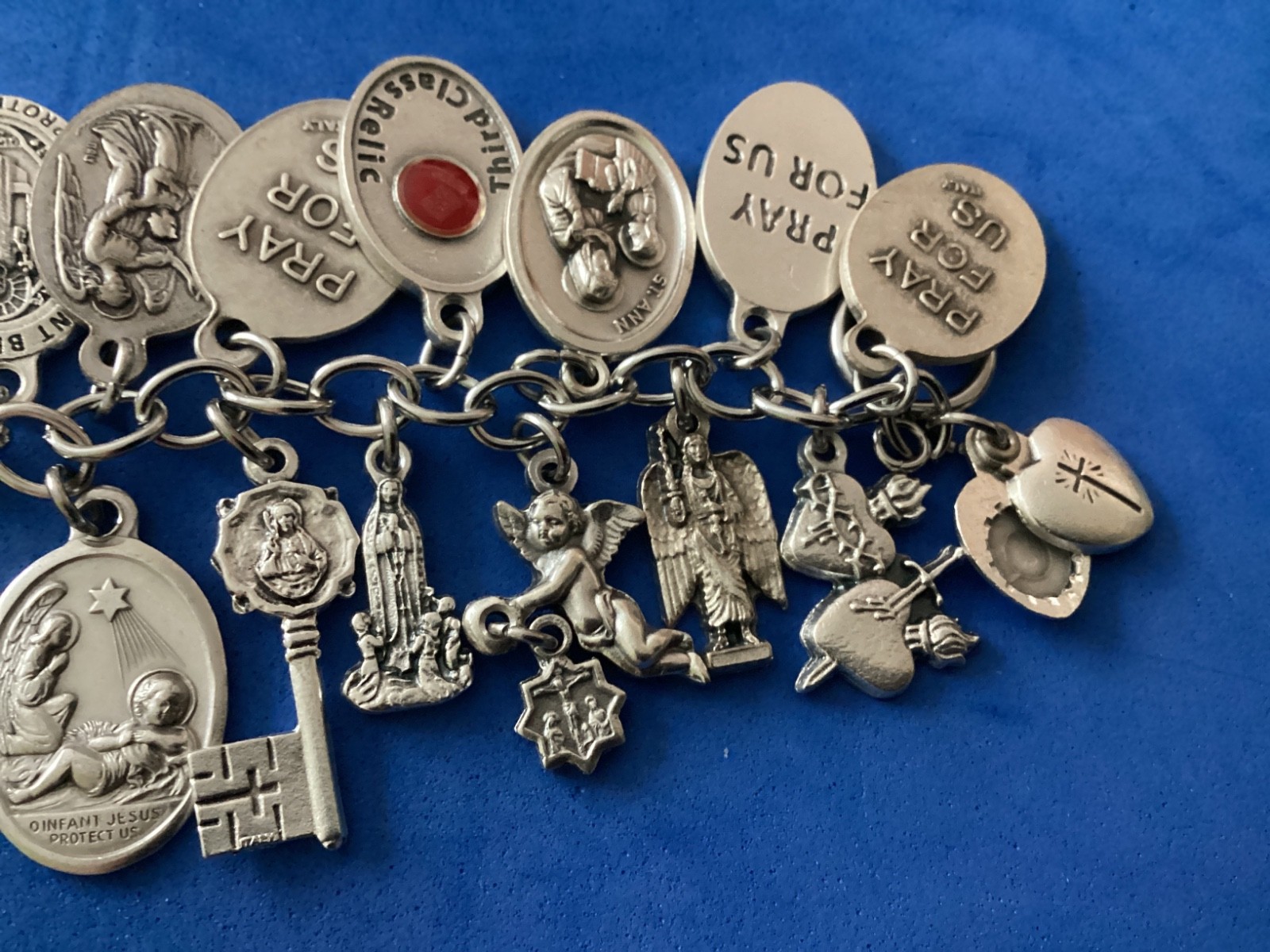 Custom Religious Saint Medal Charm Bracelets Lot Archangels Michael Raphael 7.5”