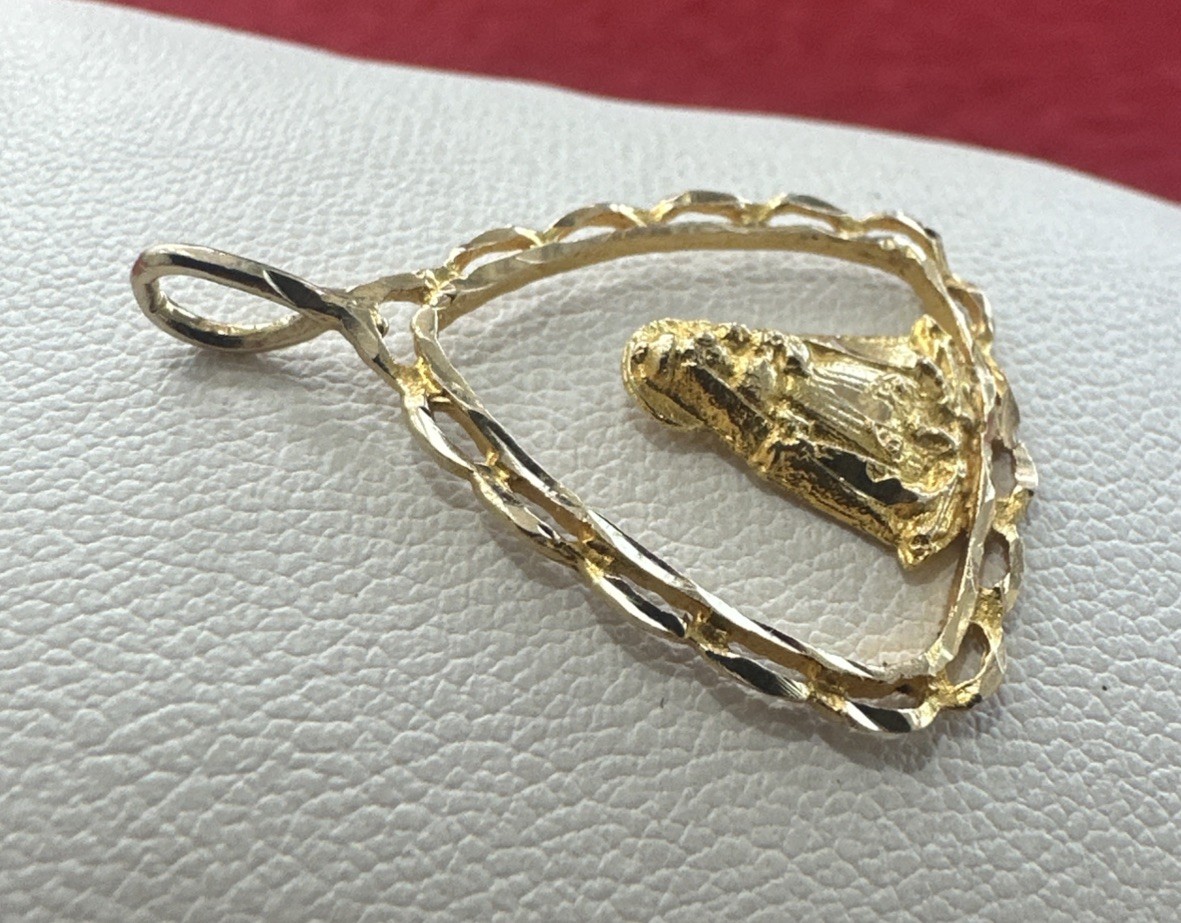 10 Karat Yellow Gold Virgen de Regla “Our Lady of Regla” Medal