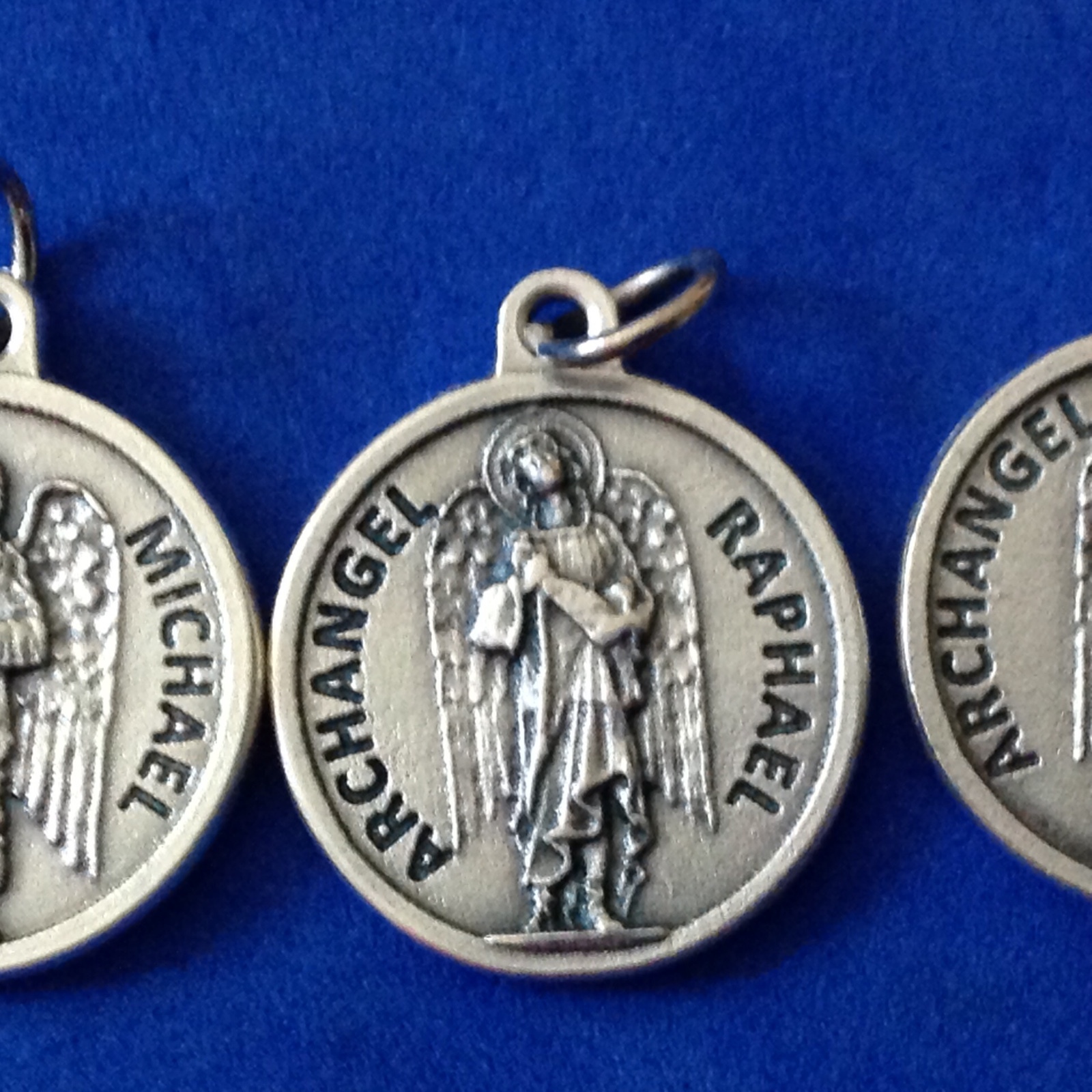 Lot 4 Archangel St Medals Michael Gabriel Raphael Guardian Angel Saint Italy