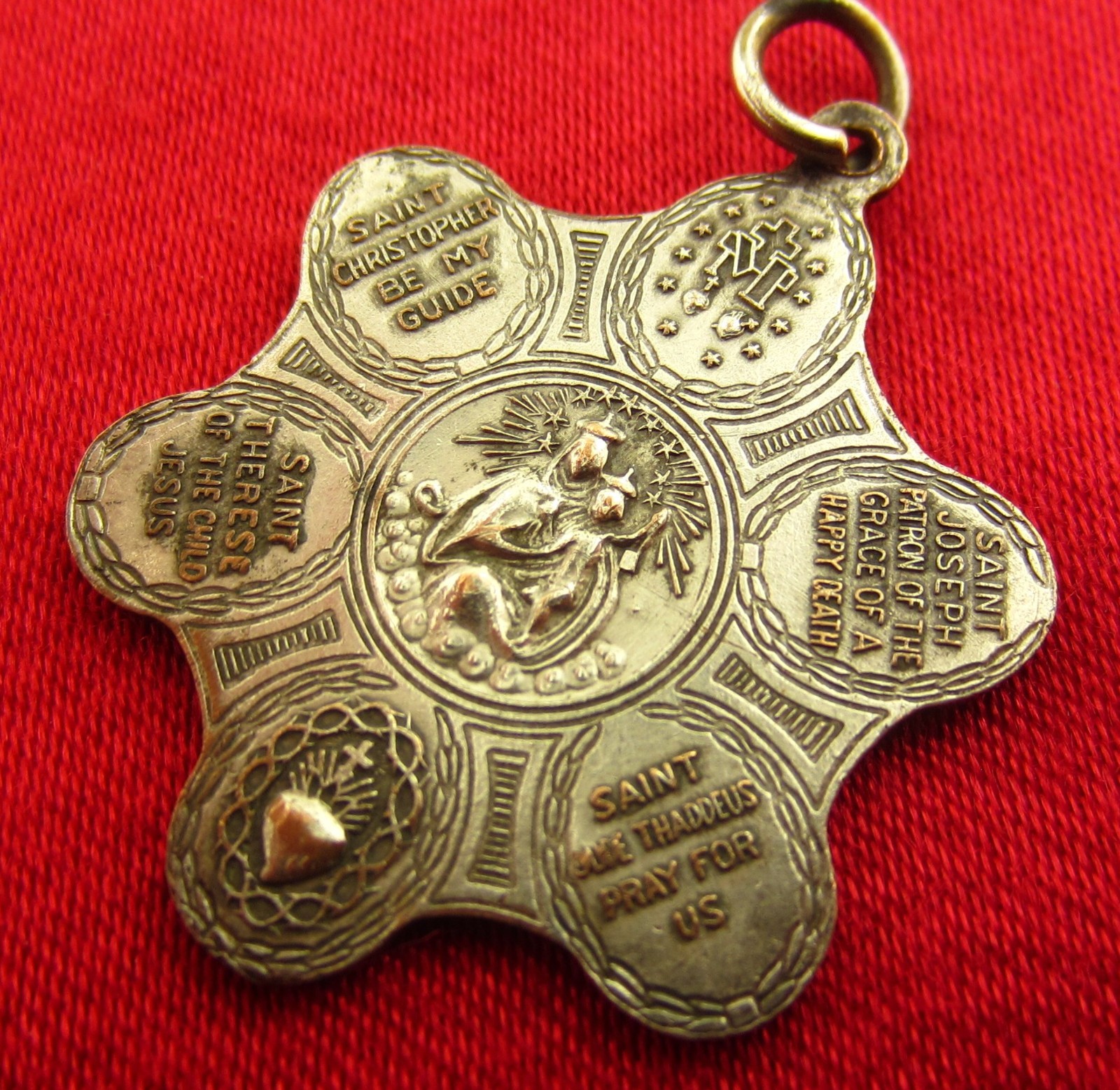 Vintage 7 WAY Medal MARY JESUS JOSEPH SAINT THERESE Religious Catholic Pendant