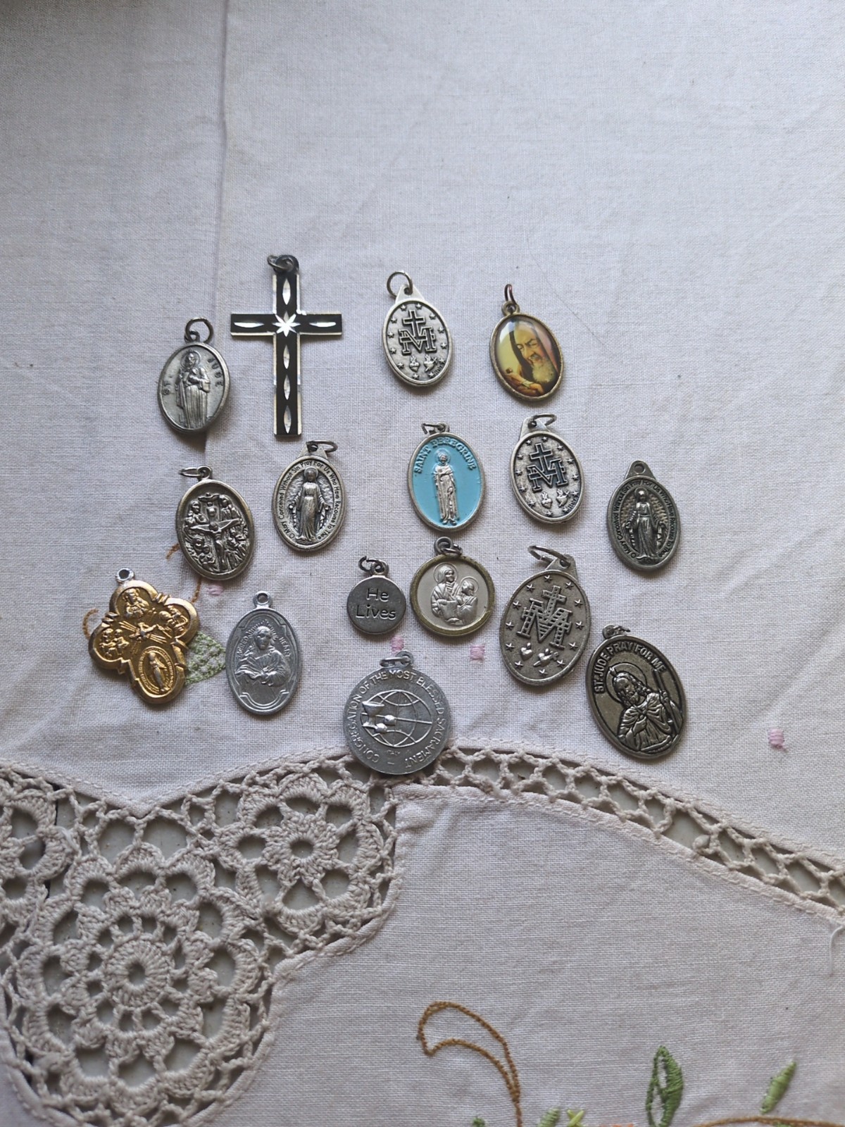 Catholic Saint Medals, Cross, Relic, Lot of 16
