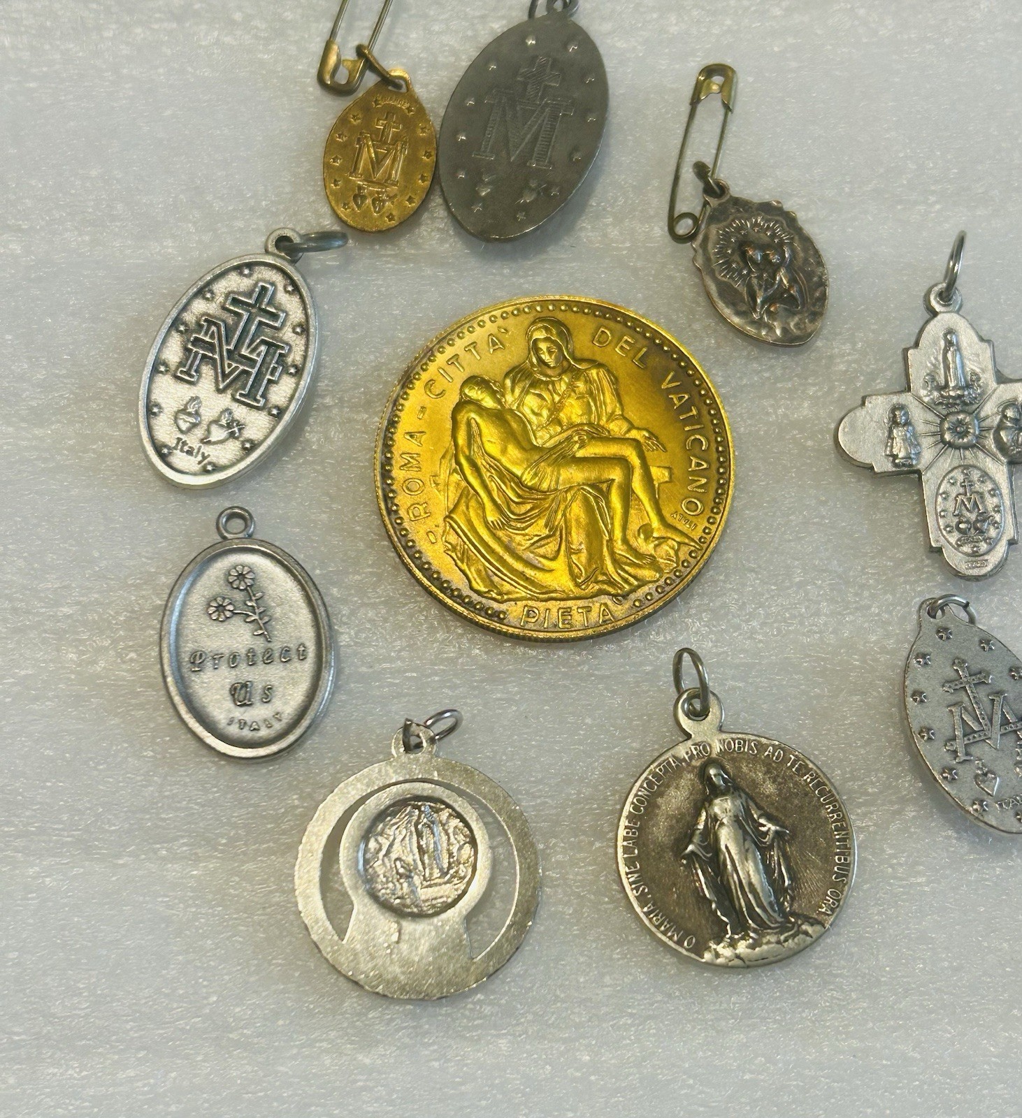 Lot Catholic Medals Vintage 4 Way 10 Pcs Italy Pope John Paul II Saint Michael