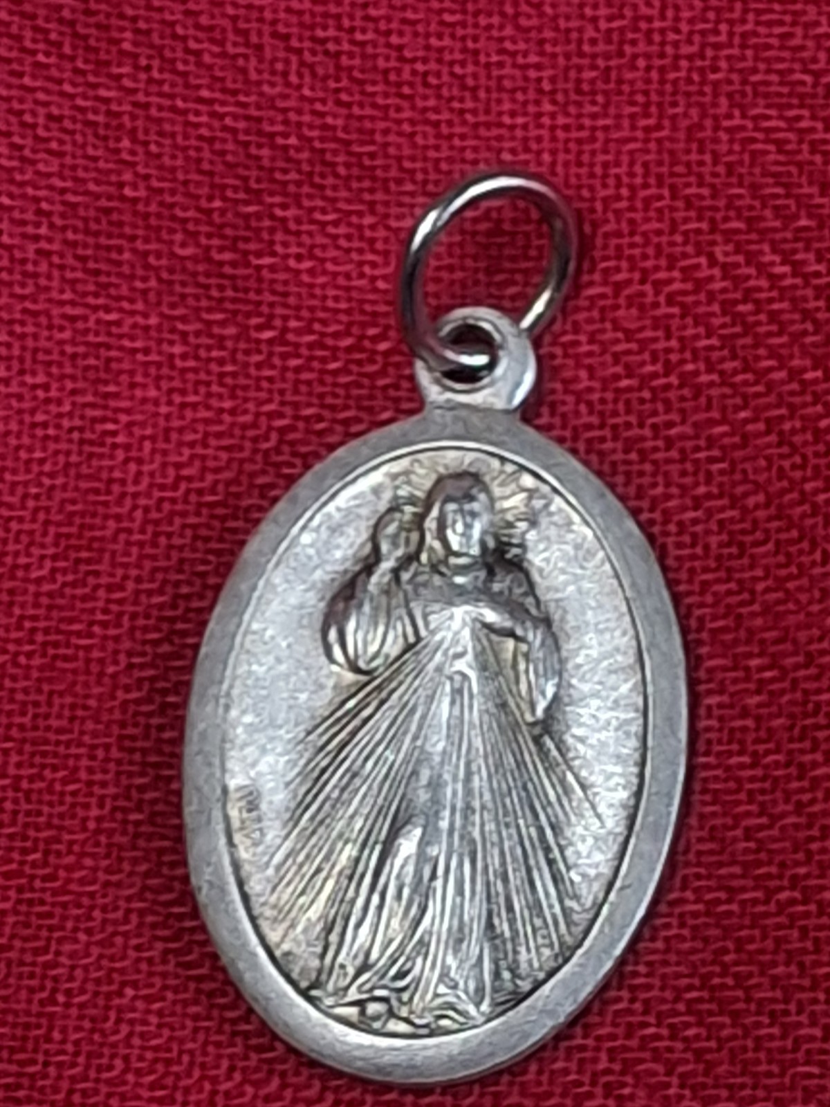 Vintage 1990s Divine Mercy Jesus, I Trust In You Medal New Italy