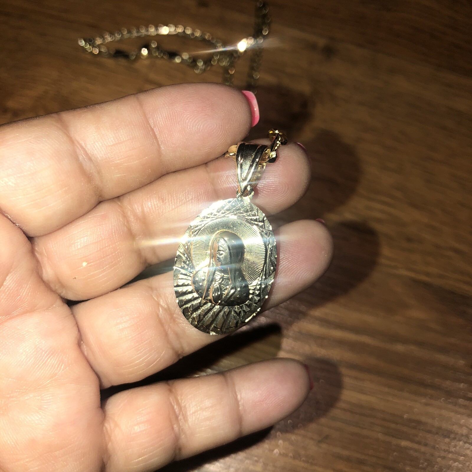 Gold Tone Oval Lady of Guadalupe Virgin With 24” Chain Catholic Medal Pendant