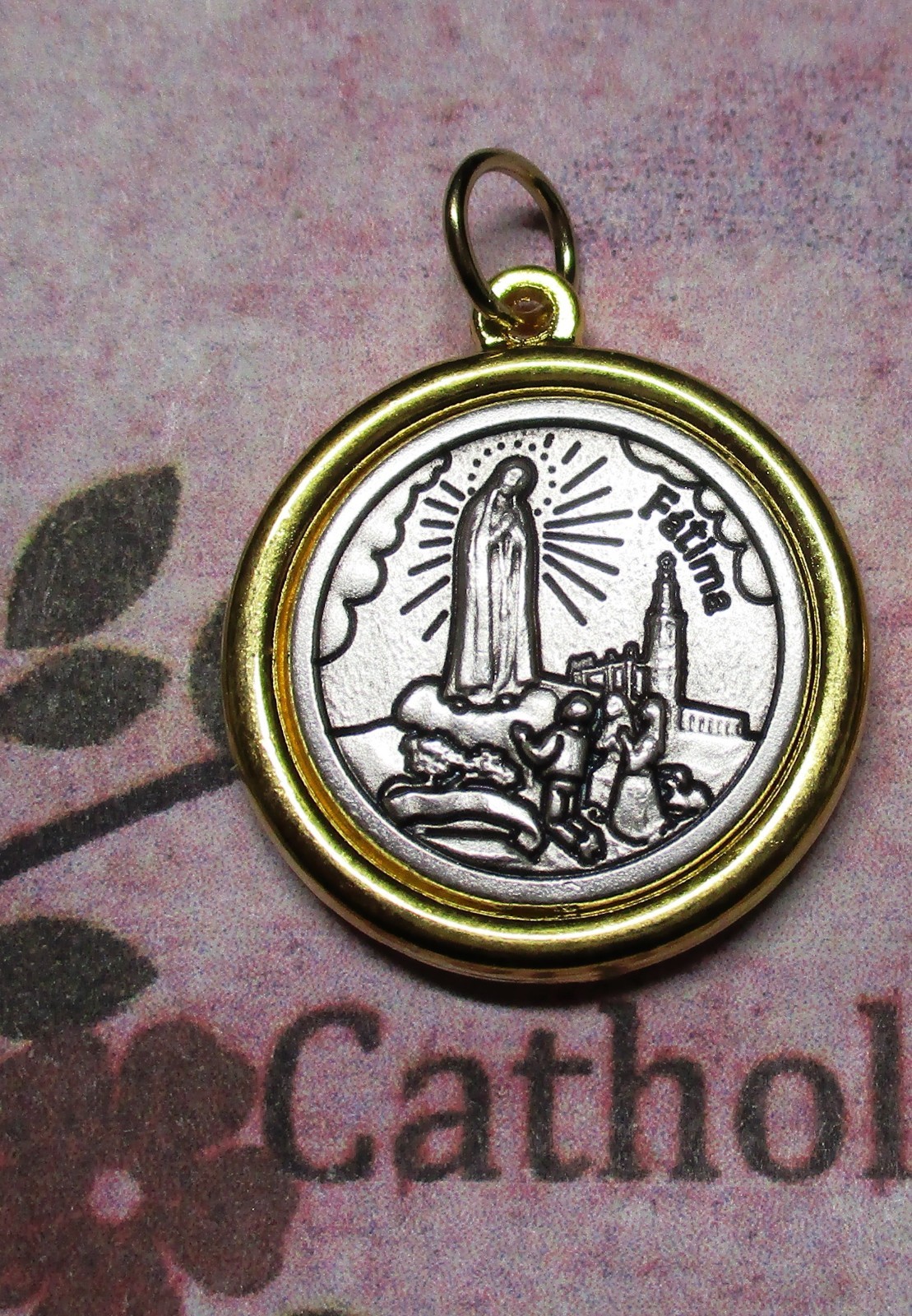 Our Lady of Fatima 100 Year Anniversary – Two Tone OX 1 inch Medal