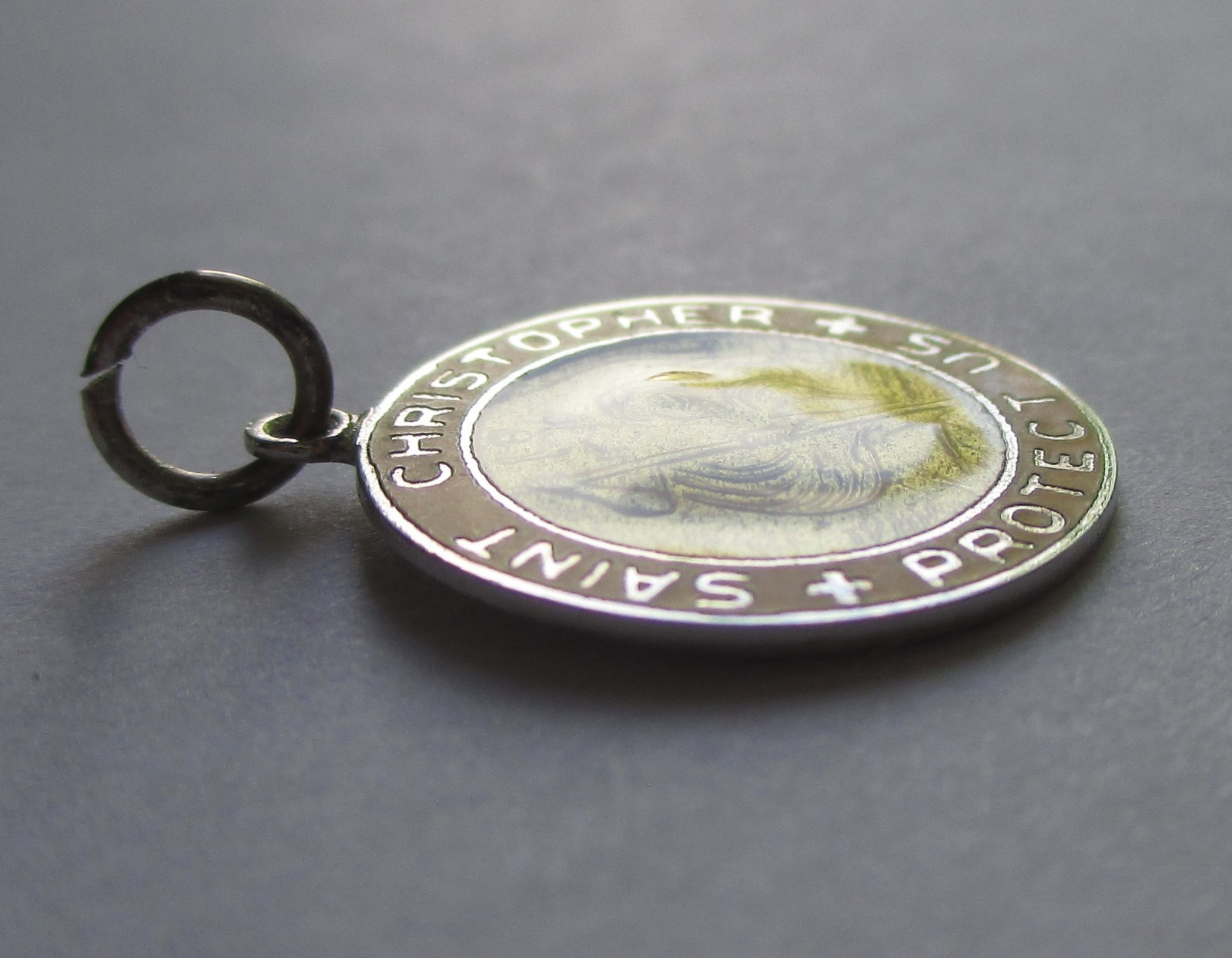 7/8in VINTAGE STERLING SILVER YELLOW ENAMEL SAINT CHRISTOPHER MEDAL PENDANT