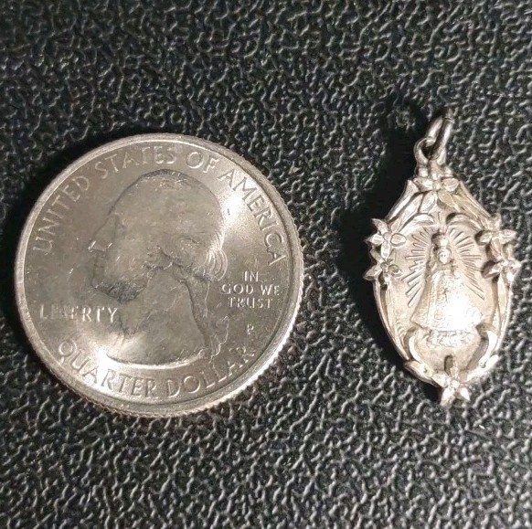 2.4 Gram Vintage Infant Of Prague Medal Sterling Silver 925 Religious Holy Charm