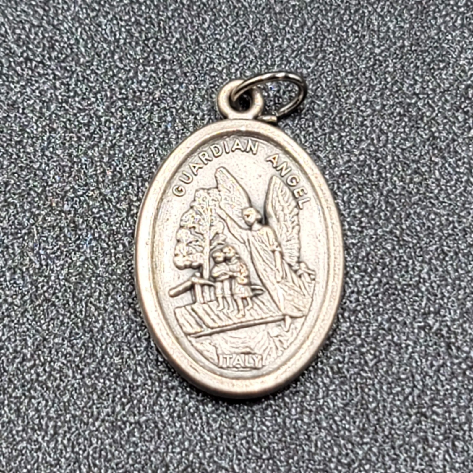 Saint Michael Guardian Angel Medal Pendant Italy Silver tone 1 Inch