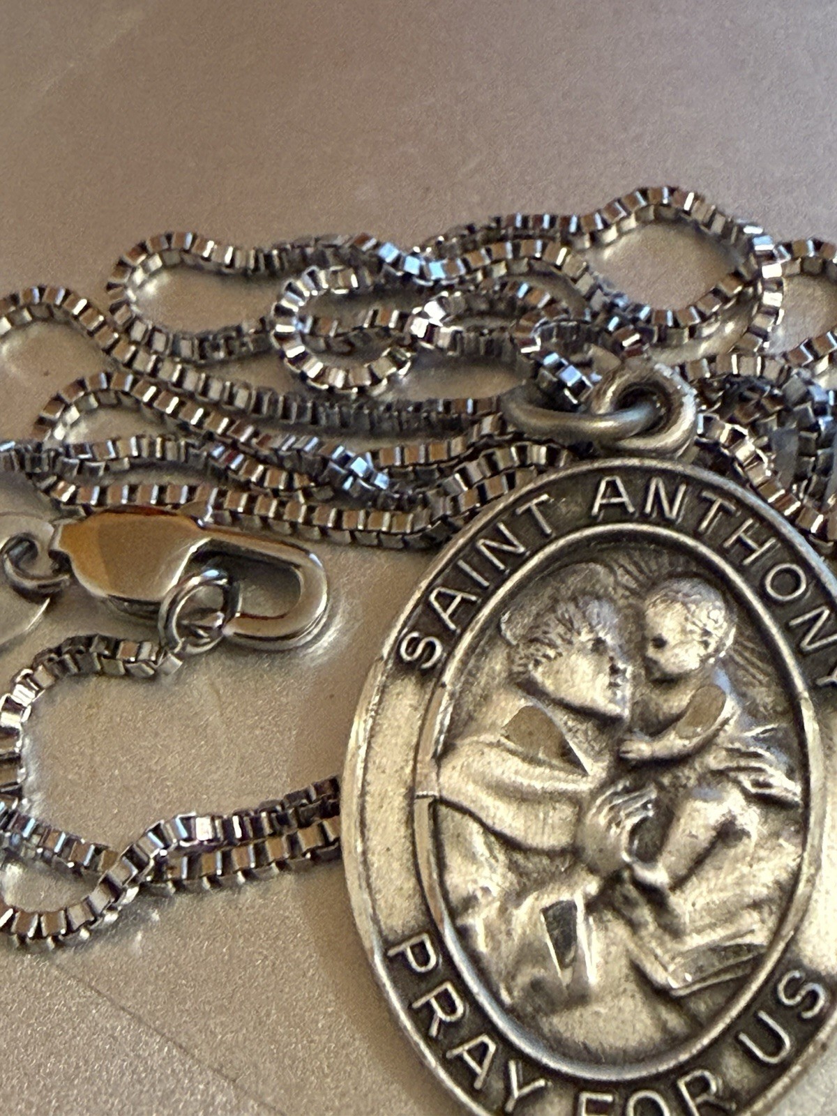 Vintage St. Anthony Sterling Silver Medal Pendant + 21” Nickel Silver Box Chain