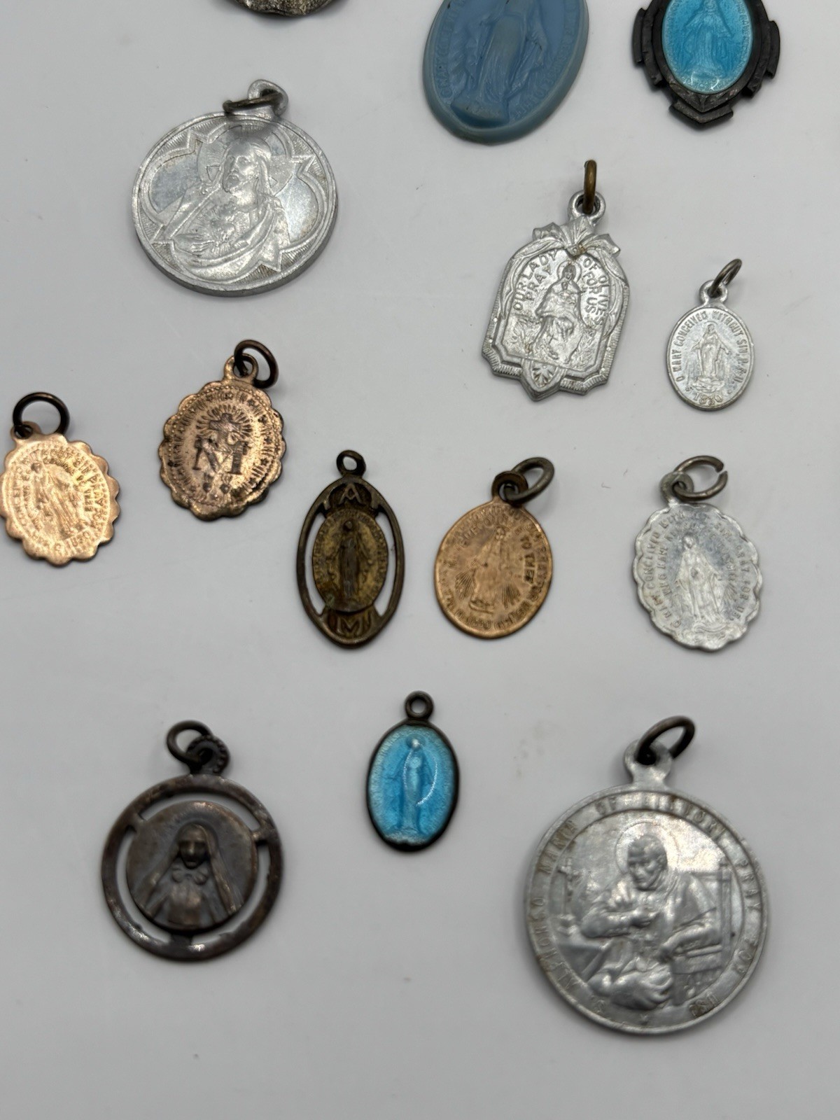 Vintage Lot of 31 Religious Catholic Medals/Pendants Italy Silver Tone/Enamel