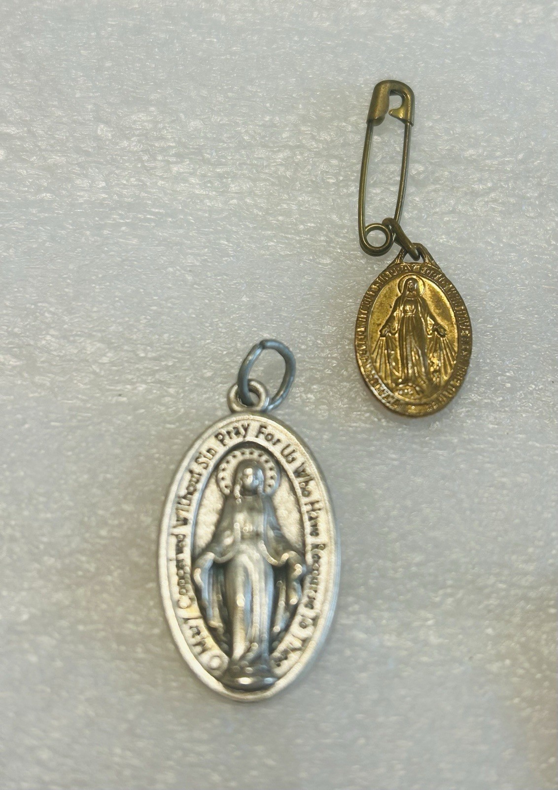Lot Catholic Medals Vintage 4 Way 10 Pcs Italy Pope John Paul II Saint Michael