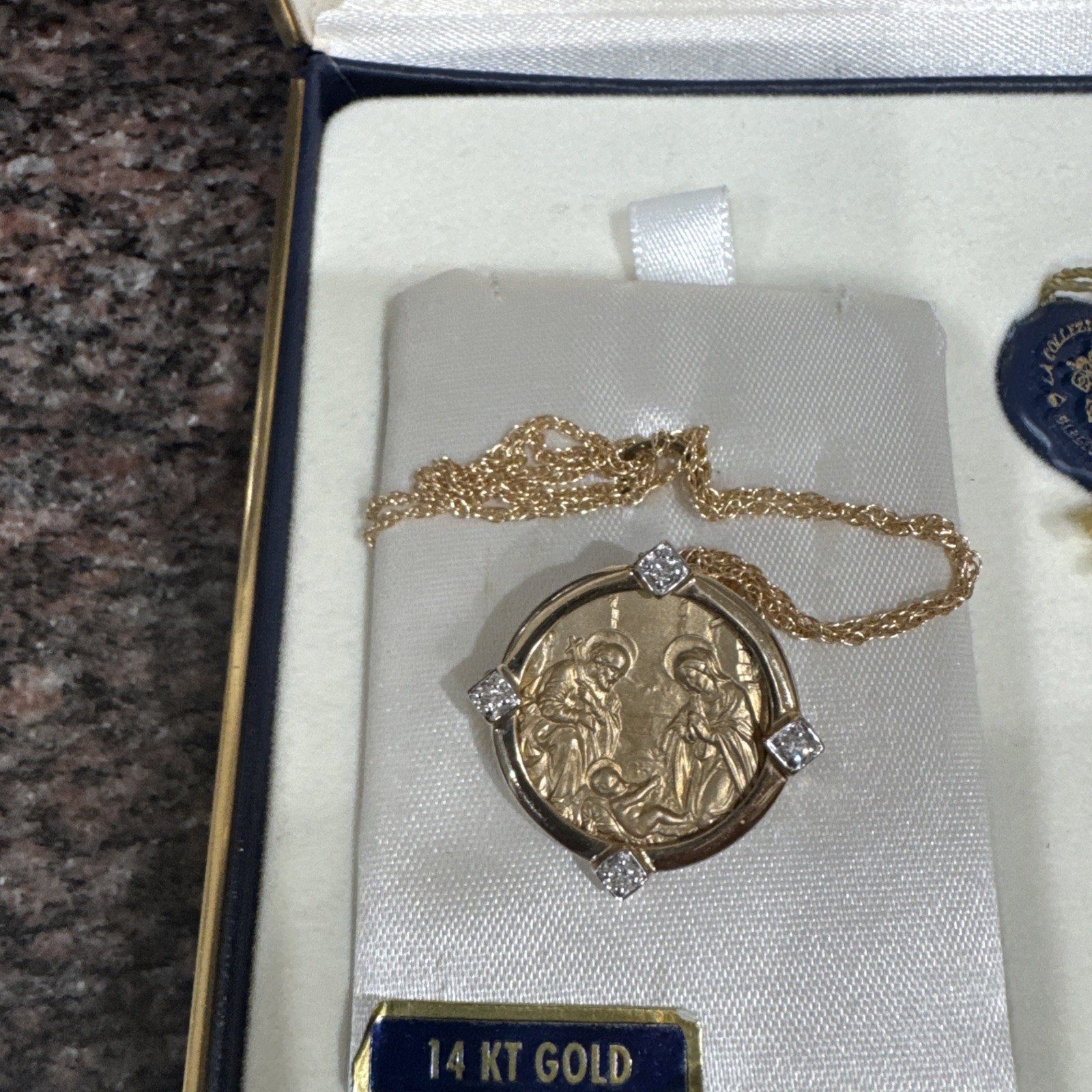 Vatican Collection Limited Edition, 1997 Nativity 14 Karat Gold And Diamond Pin
