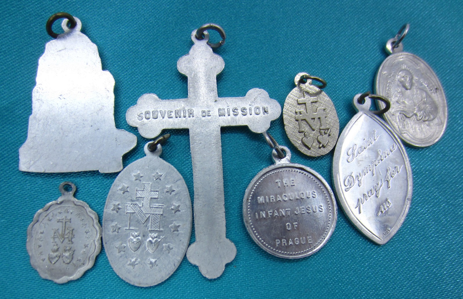 Catholic Lot Medals Aluminum Religious Mary Jesus Dymphna Medals Light in Weight