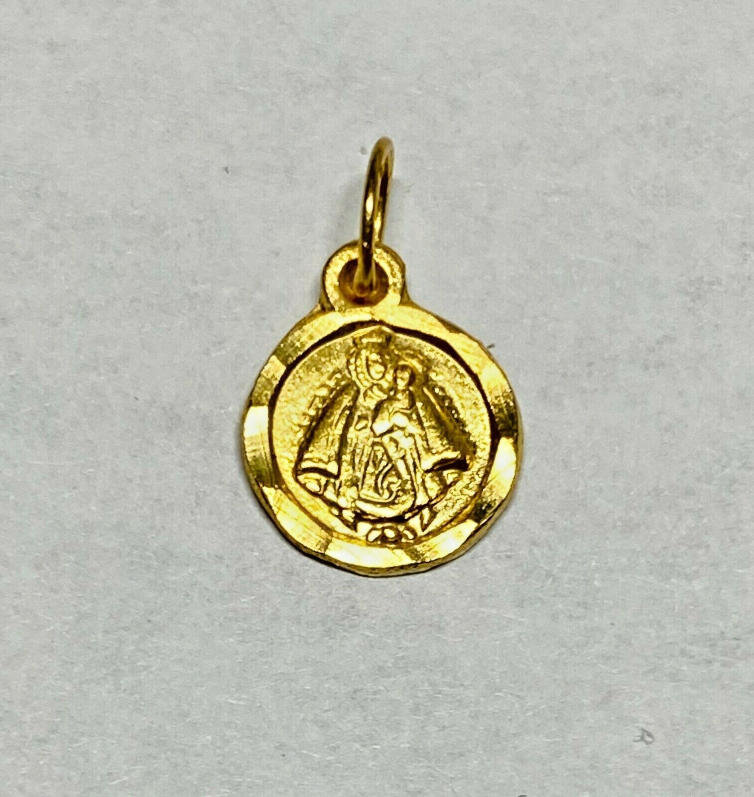 14 Karat Yellow Gold Virgen de Regla “Our Lady of Regla” 8mm Baby Medal