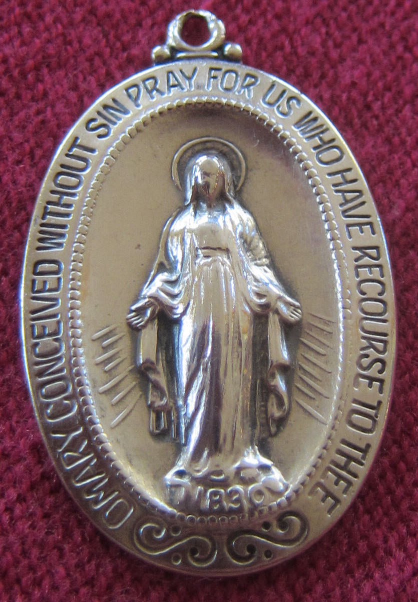 Vintage Catholic Religious Medal – STERLING – Miraculous – CLASSIC / LOVELY