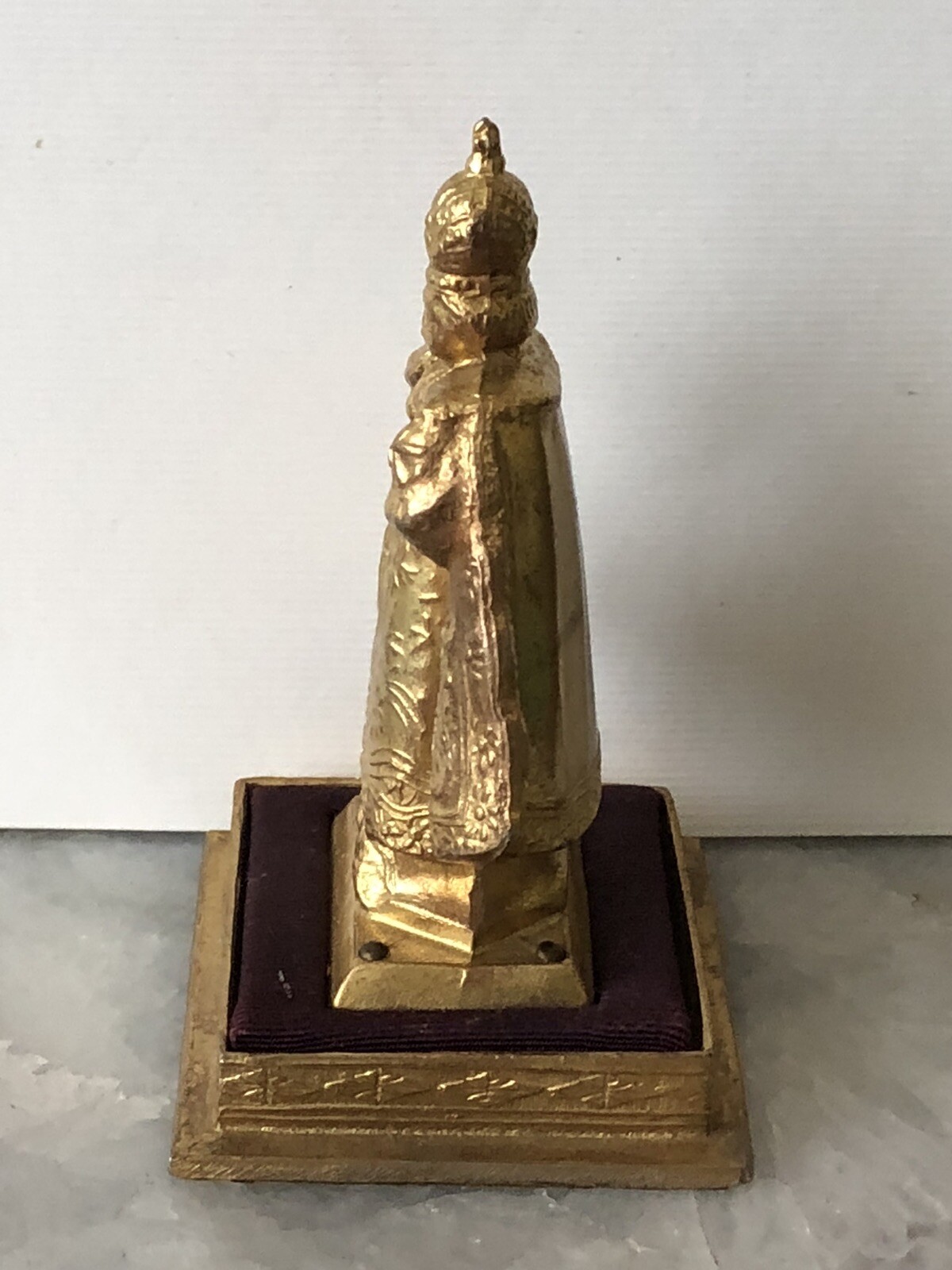 Vintage Antique Gold Medal Infant Of Prague Catholic Holy Christian Figure Small