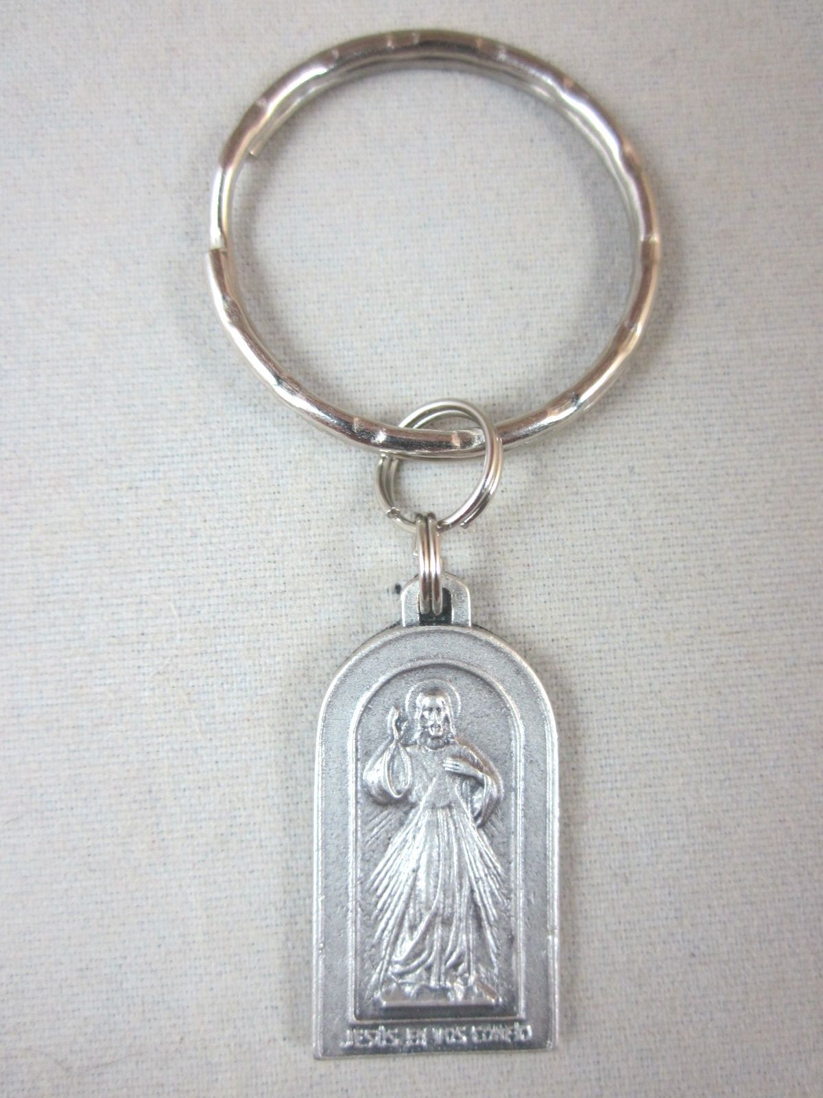 Arched Divine Mercy / St Faustina Kowalska Medal Italy Key Ring