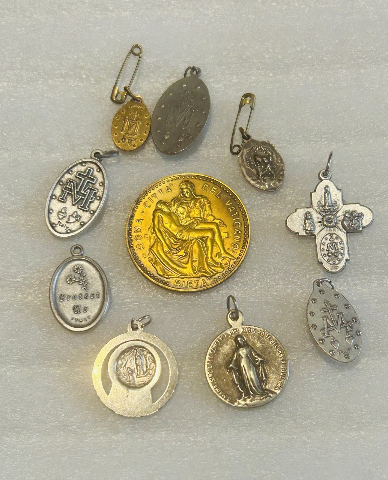 Lot Catholic Medals Vintage 4 Way 10 Pcs Italy Pope John Paul II Saint Michael