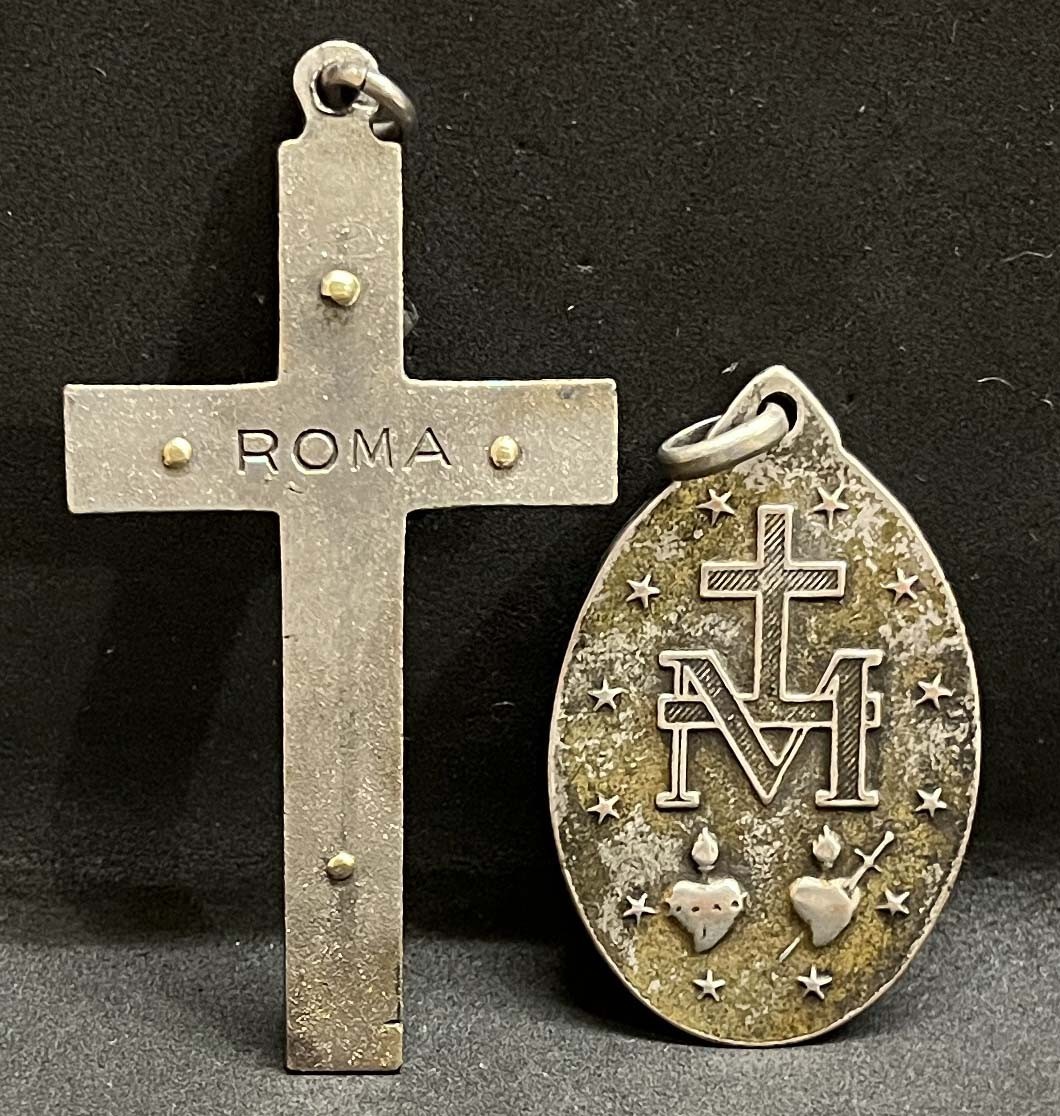 France & Italy – Vintage lot x2 Miraculous Virgin Mary medal & Cross Crucifix