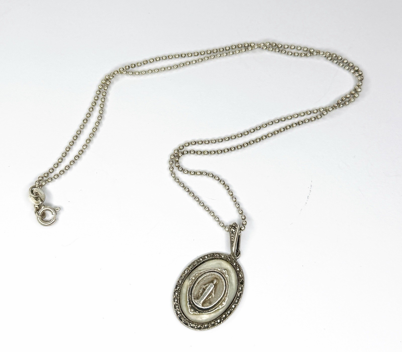 VTG 925 Sterling Silver MOP & Marcasite Catholic Mother Mary Pendant Necklace 17