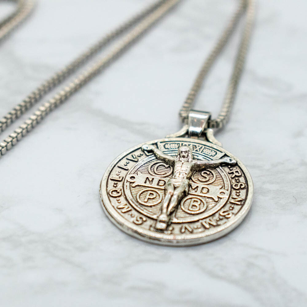 Jesus Crucifix Saint St Benedict Medal Cross Pendant Necklace 24″ Box Chain