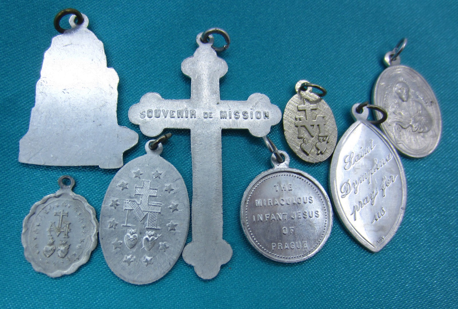 Catholic Lot Medals Aluminum Religious Mary Jesus Dymphna Medals Light in Weight
